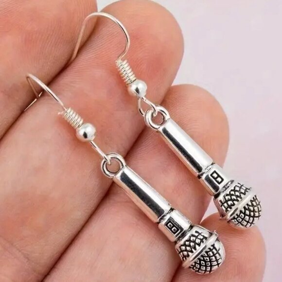 Jewelry - Women's Silver Microphone Dangle Earrings - Very Cool Musically Inspired DJ